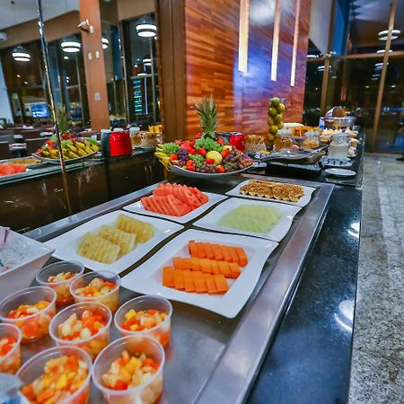 Sj Premium Hotels By Atlantica Goiania Bagian luar foto